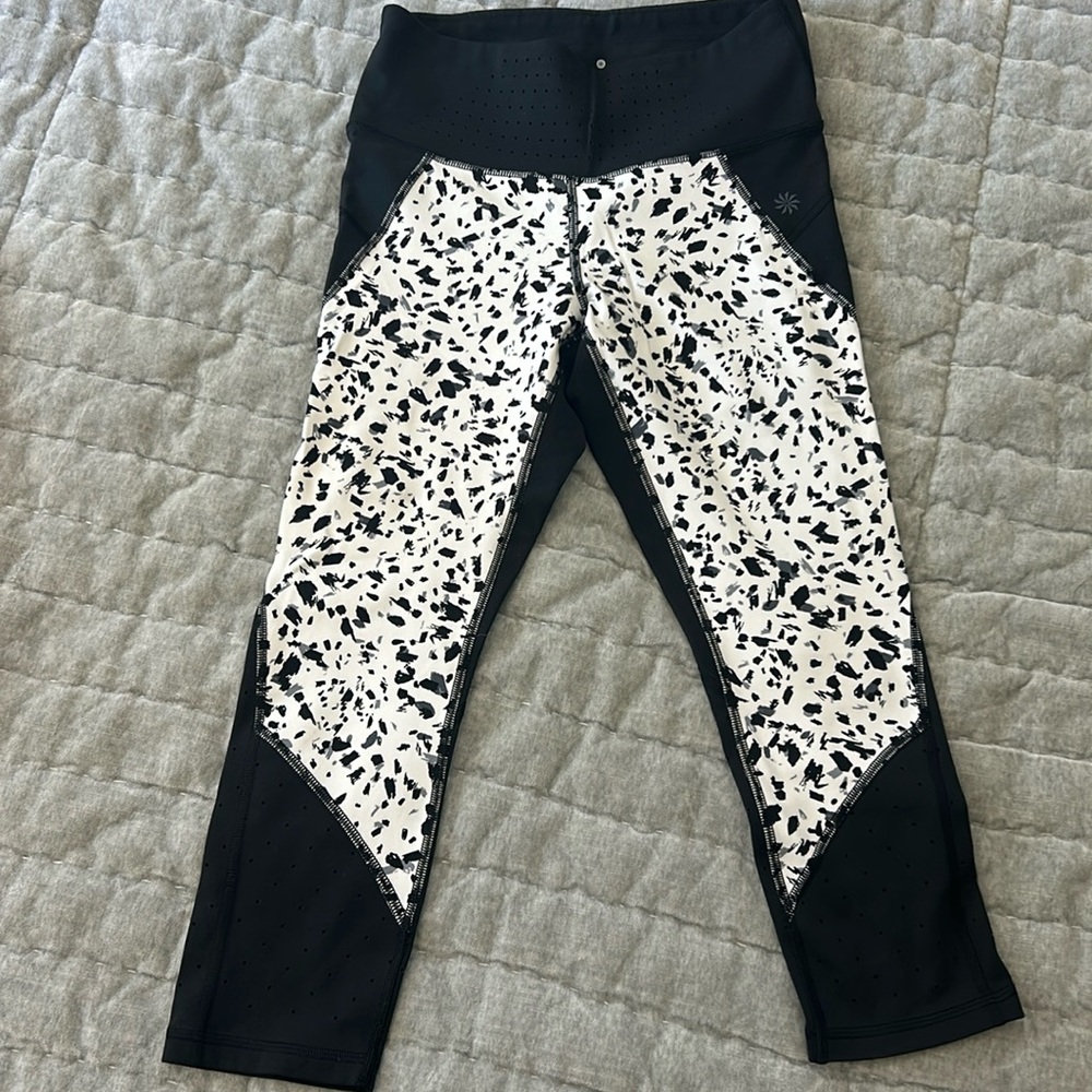 Athleta 3/4 Leggings